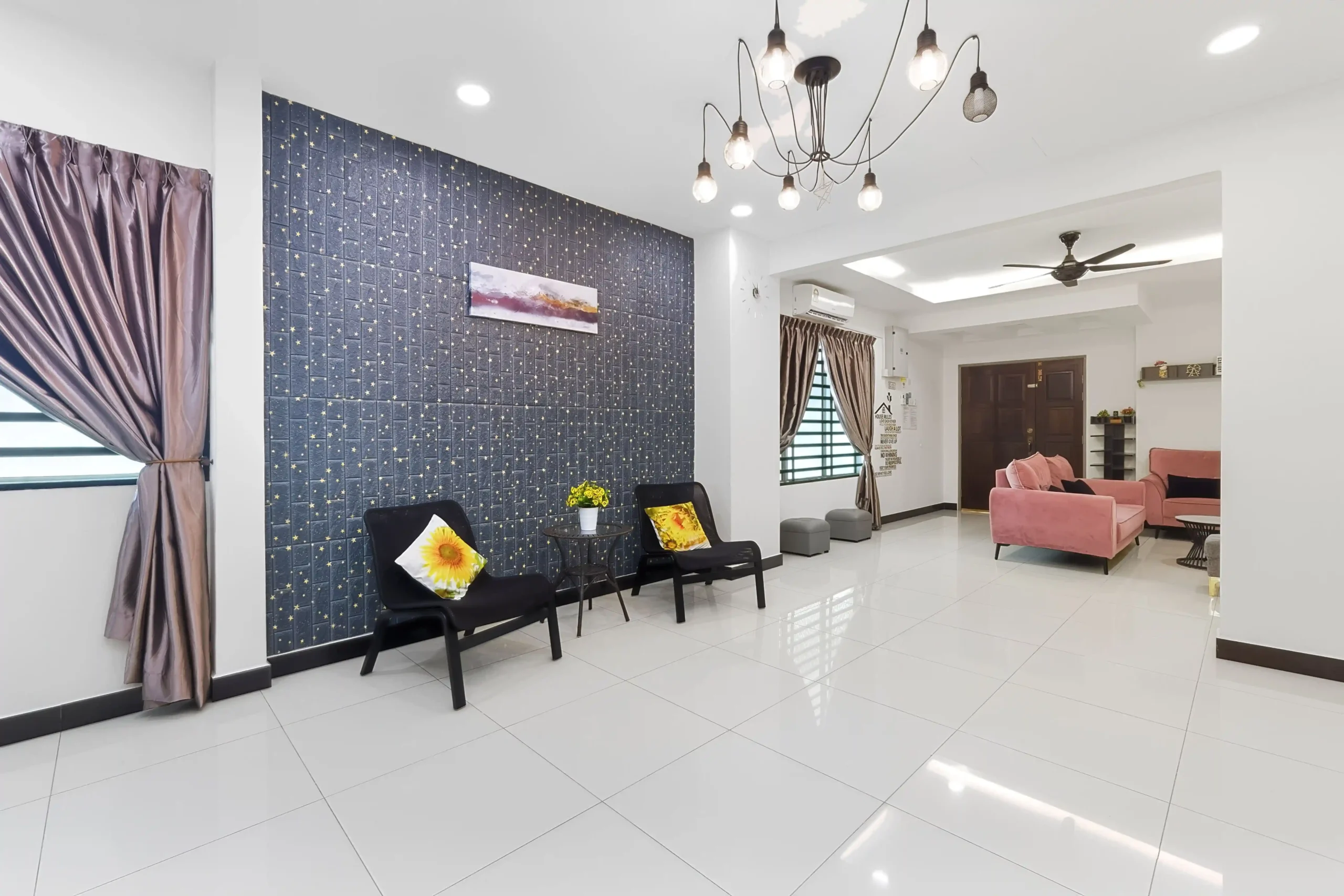 Spacious living room floor layout ideal for traditional wedding tea ceremonies