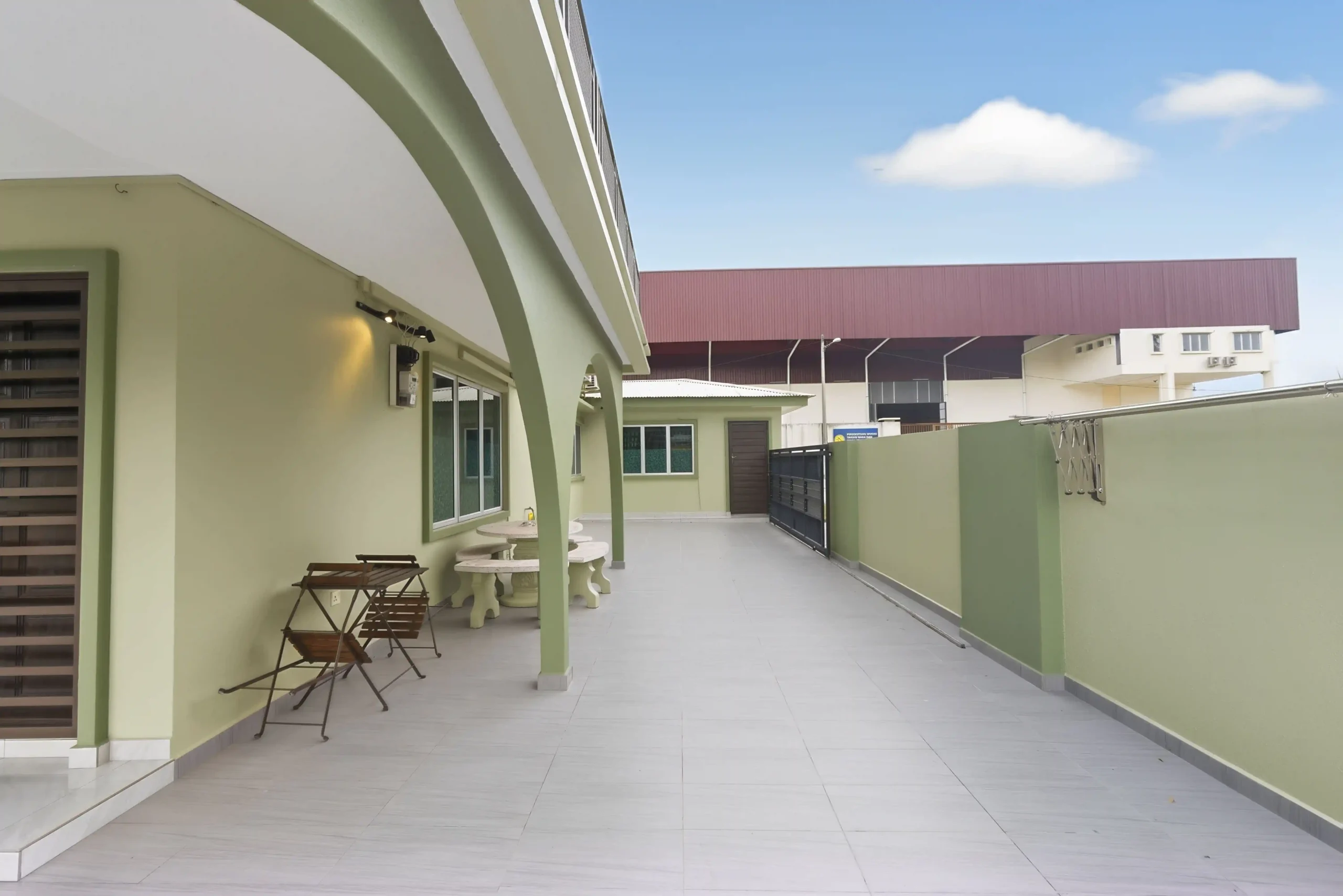 Massive gated car porch fitting up to 6 vehicles for wedding events in Ipoh